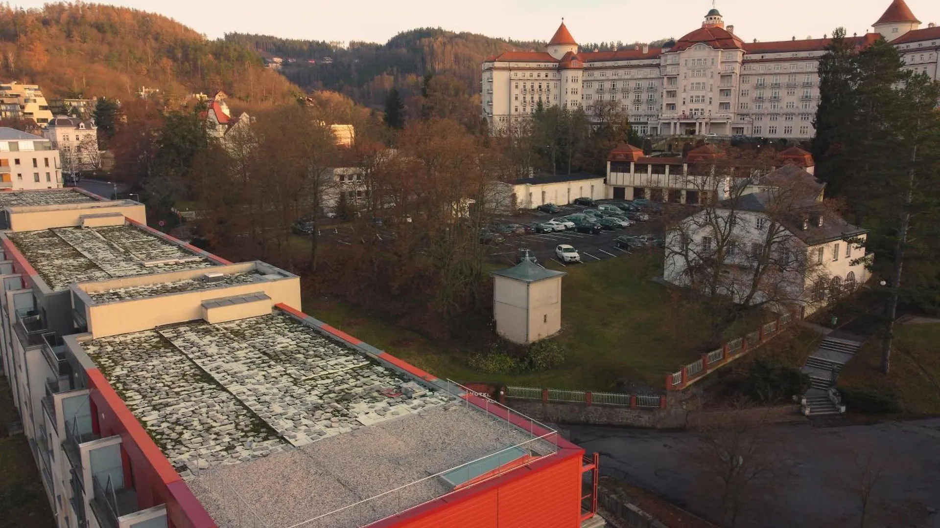 Imperial Apartment In Bohemia Residence By Rentez Karlovy Vary
