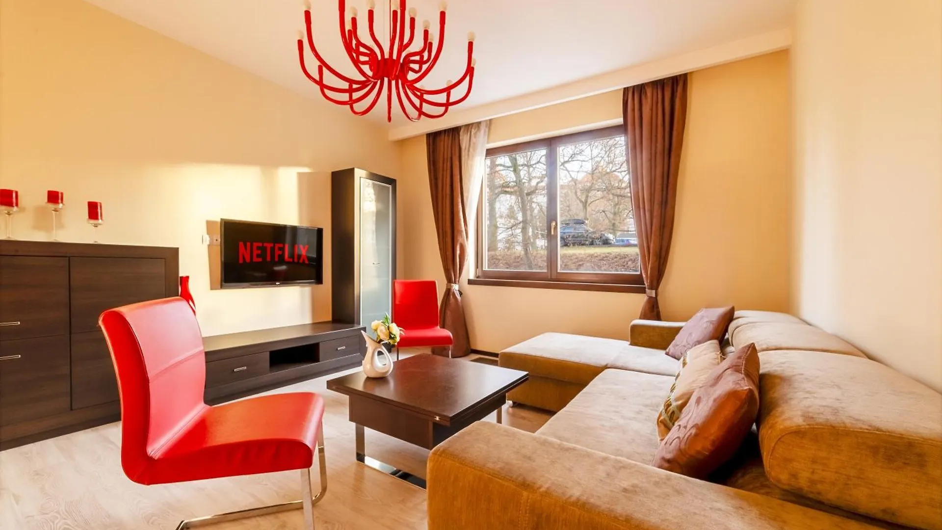 Imperial Apartment In Bohemia Residence By Rentez Karlovy Vary